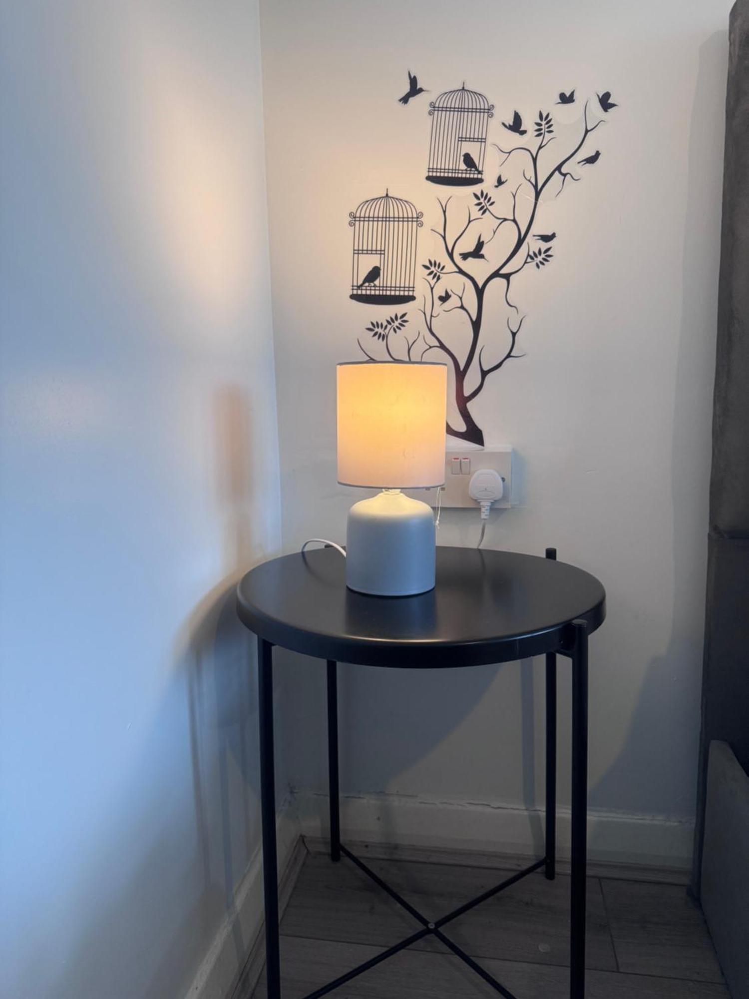 Modern Room In A 4 Bedroom Flat In London, Shared Bathroom! المظهر الخارجي الصورة